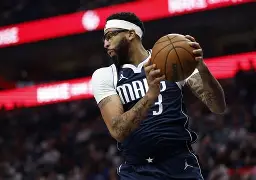 独行侠NBA击败犹他爵士东契奇三双表现(独行侠nba击败犹他爵士东契奇三双表现如何)